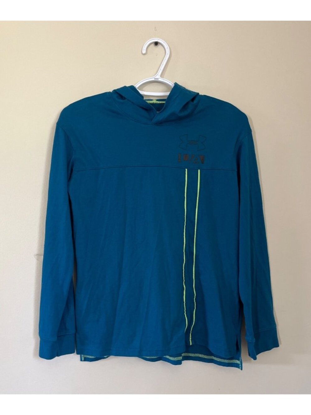 Under Armour Boys YXLarge Teal Heatgear Loose Hooded Long Sleeve Top